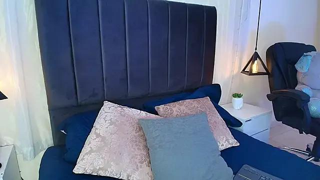 IvyBelle_ from StripChat is Freechat