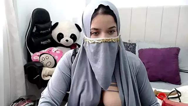 Find your cherished anal broadcaster match with our advanced interactive search and filtering options, allowing you to tailor-make your live event desires.