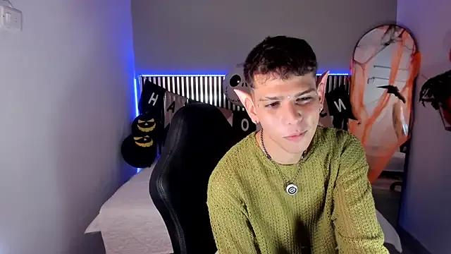 Jasson_smit from StripChat is Freechat