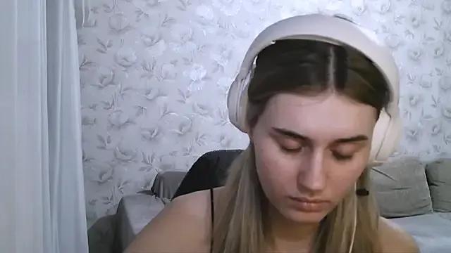 JerrieLoosle from StripChat is Freechat