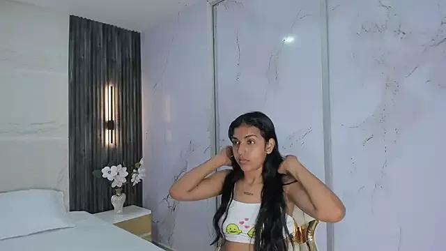 Jessgarcia_ from StripChat is Freechat