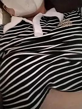 Find your cherished anal broadcaster match with our advanced interactive search and filtering options, allowing you to tailor-make your live event desires.