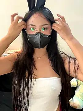 jinawaves from StripChat is Freechat