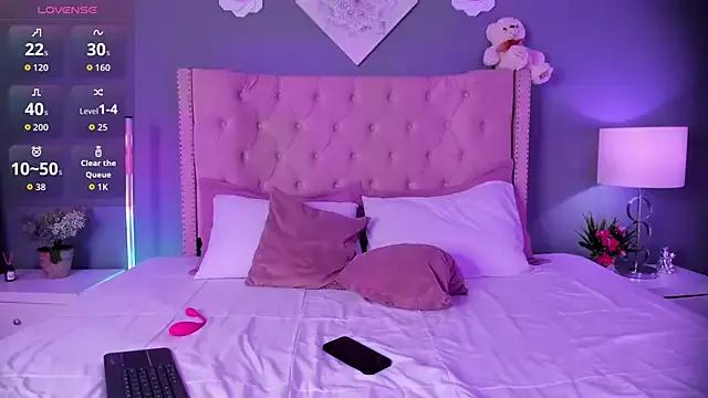 Joe_And_Emma from StripChat is Freechat