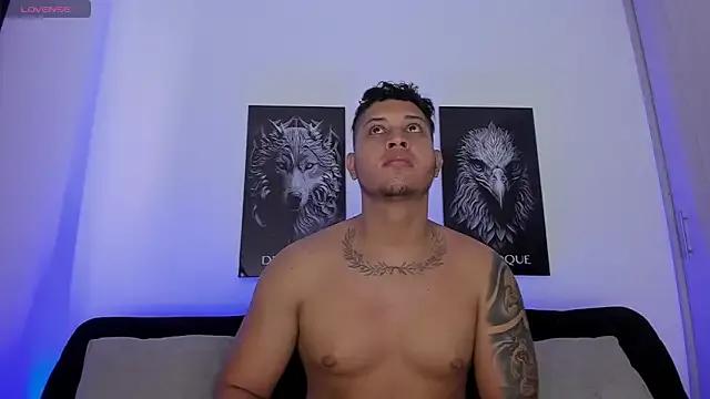 JohanSmith from StripChat is Freechat