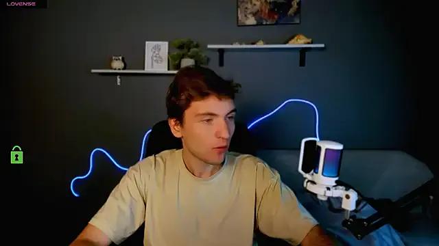 Find your cherished anal broadcaster match with our advanced interactive search and filtering options, allowing you to tailor-make your live event desires.