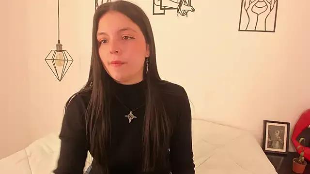 juanilittle from StripChat is Freechat