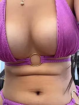 Find your cherished anal broadcaster match with our advanced interactive search and filtering options, allowing you to tailor-make your live event desires.