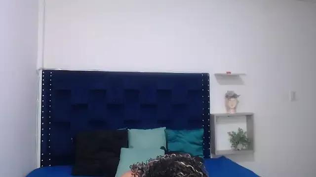Julia_Boobs from StripChat is Freechat