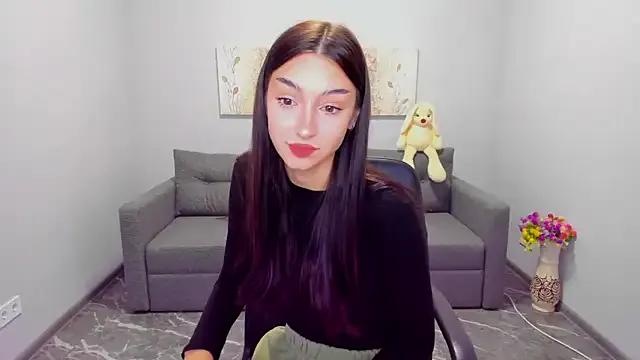 Julia_Laurents from StripChat is Freechat