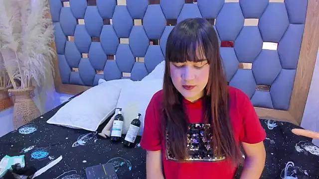 juliette_pretty_ from StripChat is Freechat