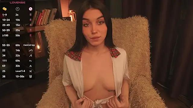 Kamila_Bell from StripChat is Freechat