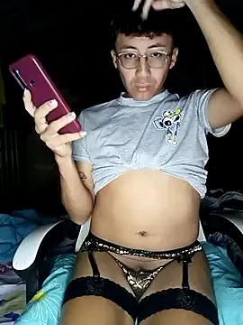 karola_horny from StripChat is Freechat