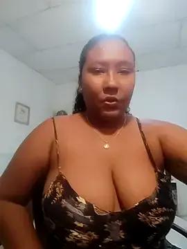 KaroldelaTorree from StripChat is Freechat