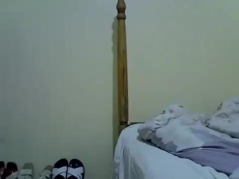 kashAsia from StripChat is Freechat