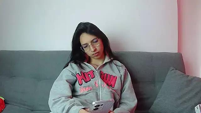 Find your cherished anal broadcaster match with our advanced interactive search and filtering options, allowing you to tailor-make your live event desires.