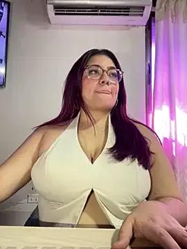 Find your cherished anal broadcaster match with our advanced interactive search and filtering options, allowing you to tailor-make your live event desires.