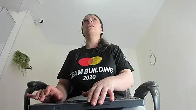 Katia_gh from StripChat is Freechat