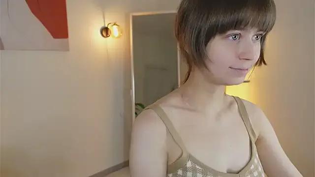 Katie_ktk from StripChat is Freechat