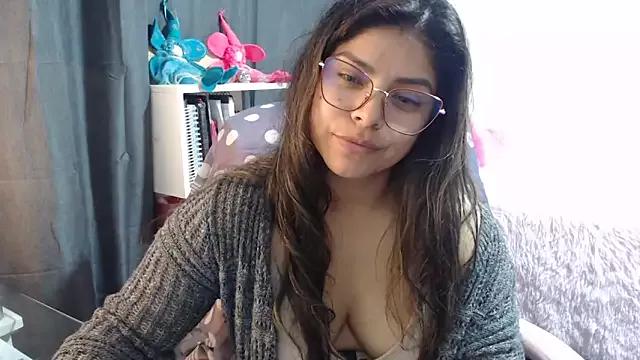 Find your cherished anal broadcaster match with our advanced interactive search and filtering options, allowing you to tailor-make your live event desires.