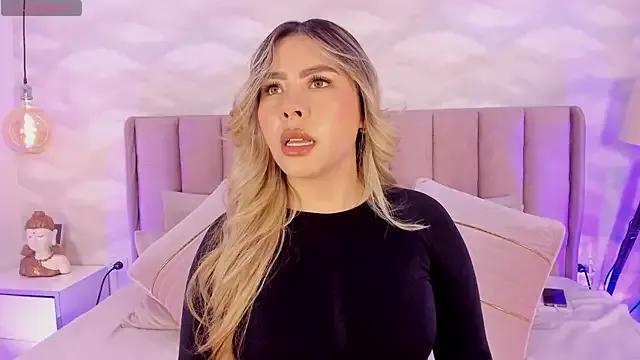 Katya_blonde from StripChat is Freechat