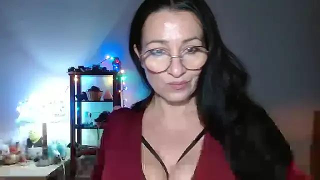 KeisyNeonX from StripChat is Freechat