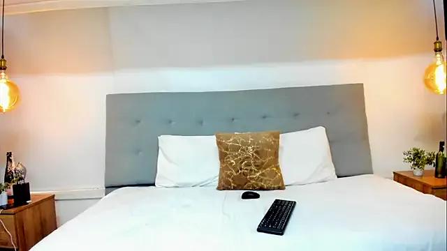 KelaniSilva from StripChat is Freechat