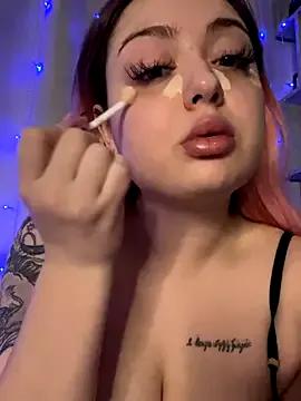 KellyMoors from StripChat is Freechat