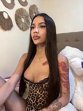 Find your cherished anal broadcaster match with our advanced interactive search and filtering options, allowing you to tailor-make your live event desires.