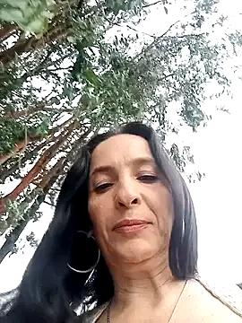 Find your cherished anal broadcaster match with our advanced interactive search and filtering options, allowing you to tailor-make your live event desires.