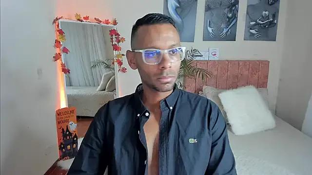 Find your cherished anal broadcaster match with our advanced interactive search and filtering options, allowing you to tailor-make your live event desires.