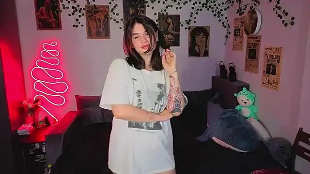 kira_kick from StripChat is Freechat