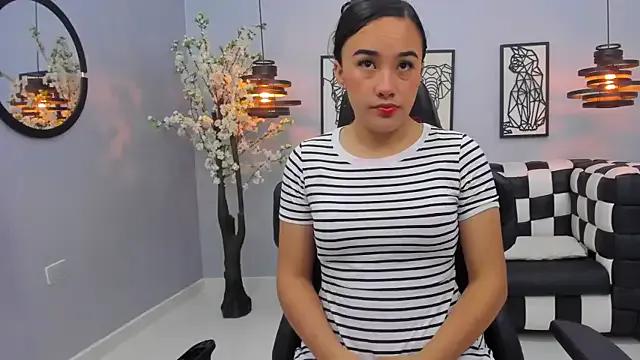Kira_Naughty from StripChat is Freechat