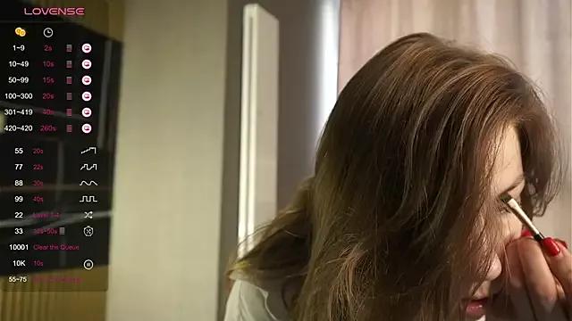 kira_tease from StripChat is Freechat
