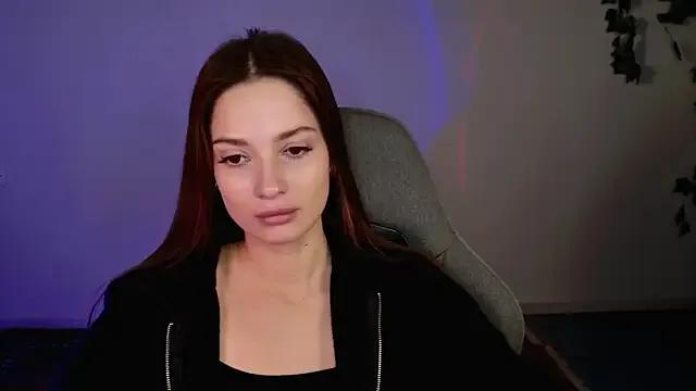 KiraVair from StripChat is Freechat