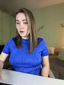 Kiss_My_Body from StripChat