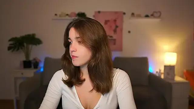 kissie_cat from StripChat is Freechat