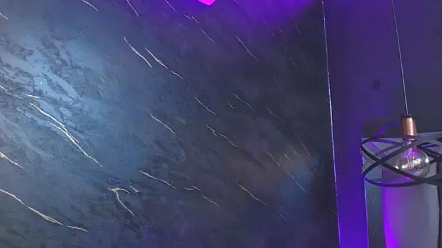 kissme_luna from StripChat is Freechat