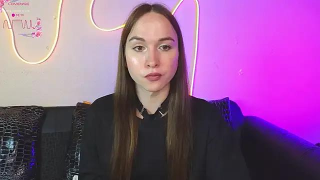 kitty_kattyy from StripChat is Freechat