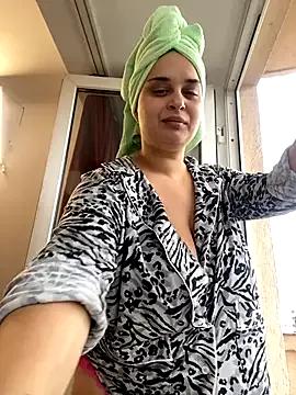 Find your cherished anal broadcaster match with our advanced interactive search and filtering options, allowing you to tailor-make your live event desires.