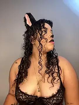 krisstenSantos from StripChat is Freechat