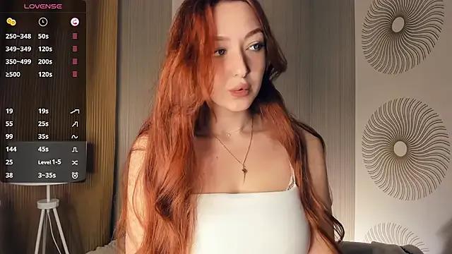 KrystleMartha from StripChat is Freechat