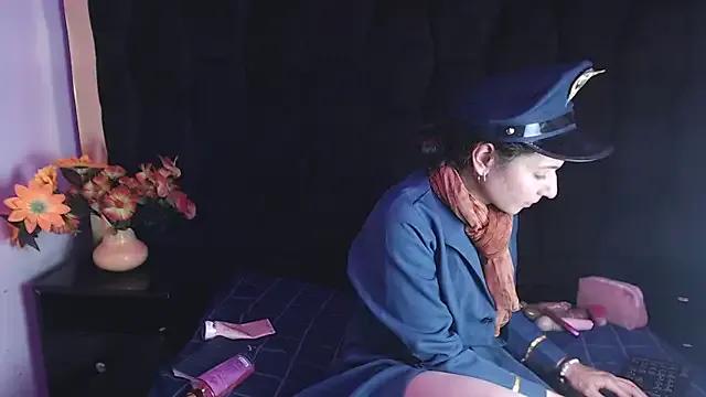 Kylie_Bloom from StripChat is Freechat