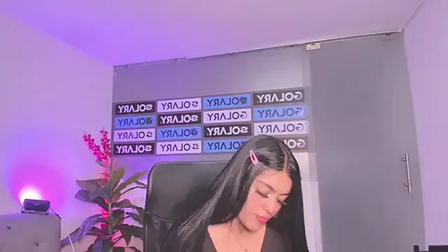 KylieRoses1 from StripChat is Freechat