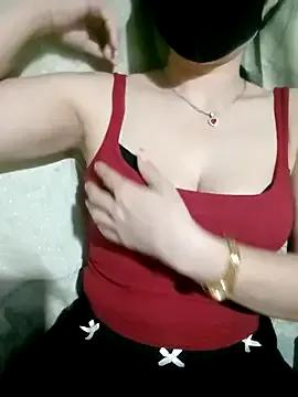 LalayCii from StripChat is Freechat