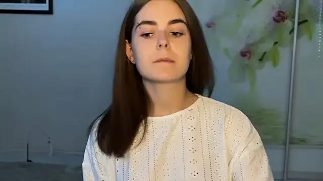 LamaMoore from StripChat is Freechat