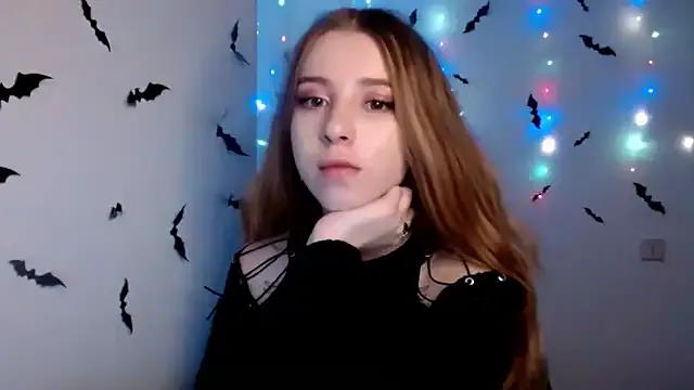 lamooni from StripChat is Freechat