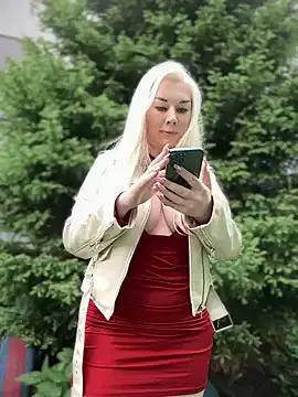 Find your cherished anal broadcaster match with our advanced interactive search and filtering options, allowing you to tailor-make your live event desires.