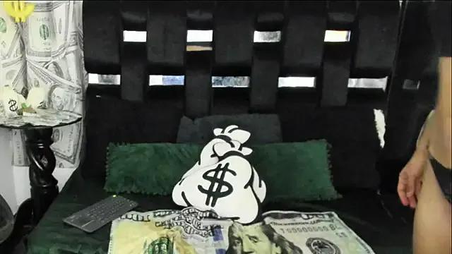 Latin_Doll13 from StripChat is Freechat