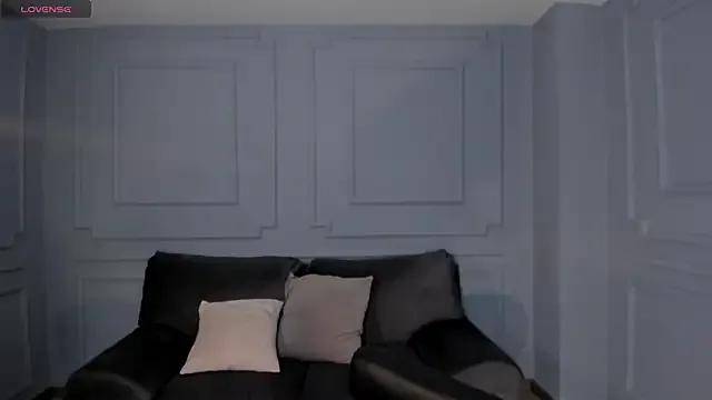 LaurentConnor from StripChat is Freechat